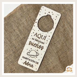 Colgador puerta infantil