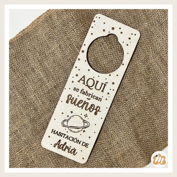 Colgador puerta infantil