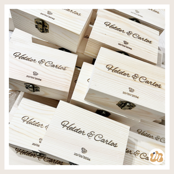 Cajitas de madera para invitados